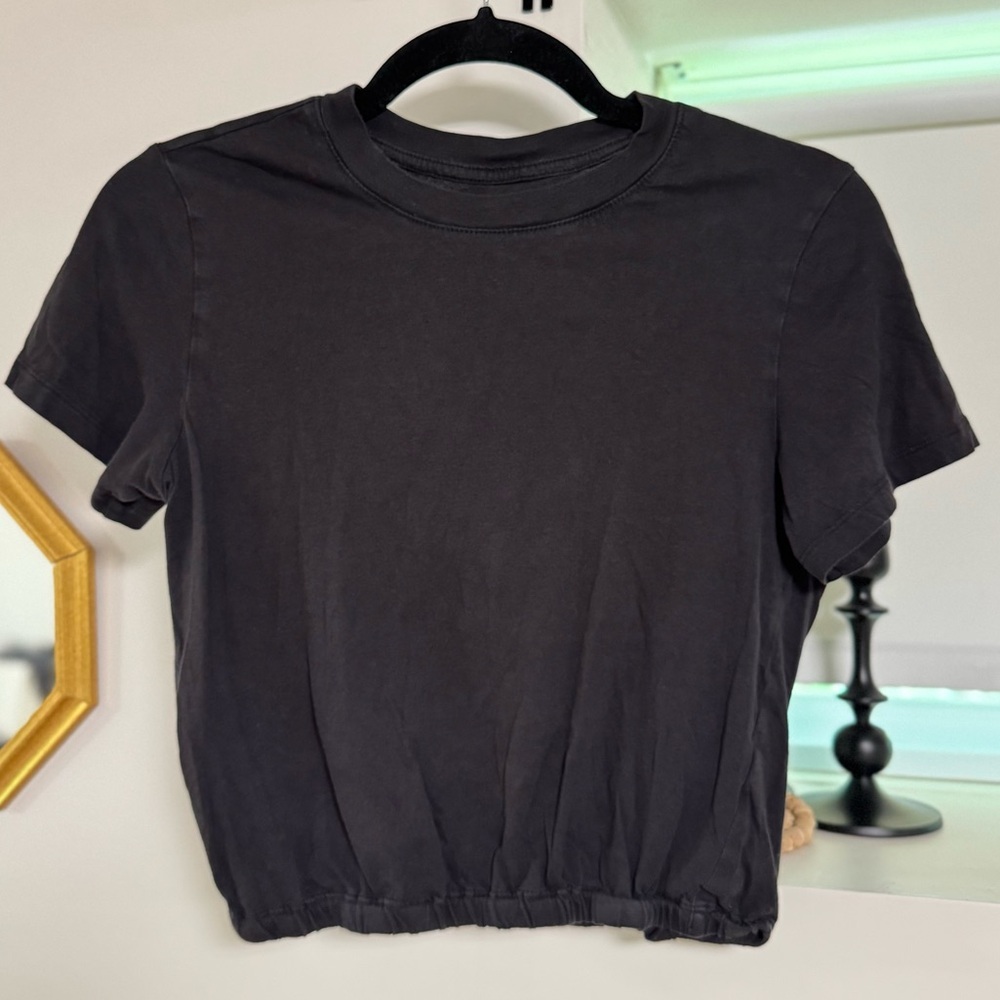 Black Cropped T-Shirt